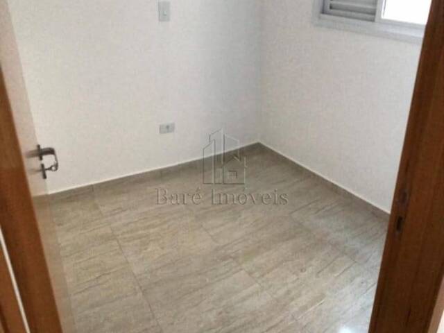 Apartamento sem condomínio para Venda em Santo André - 2