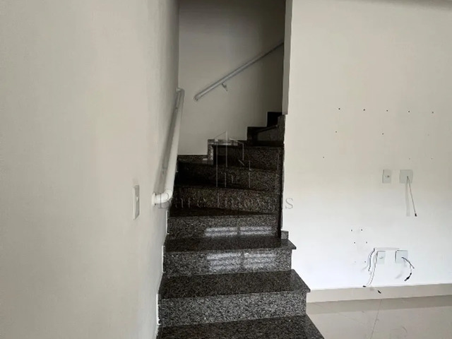 Sobrado para Venda em Santo André - 4