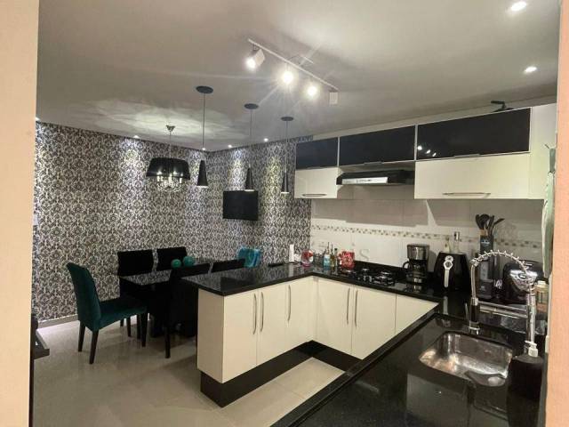 Venda em Camilópolis - Santo André