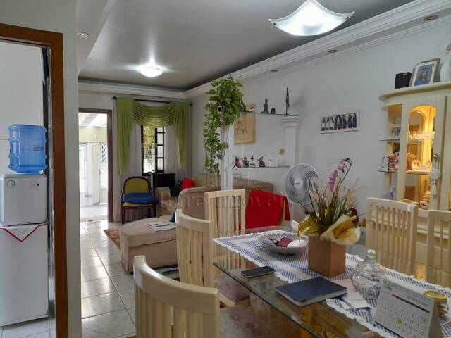 #1437763 - Casa Térrea para Venda em Santo André - SP - 2