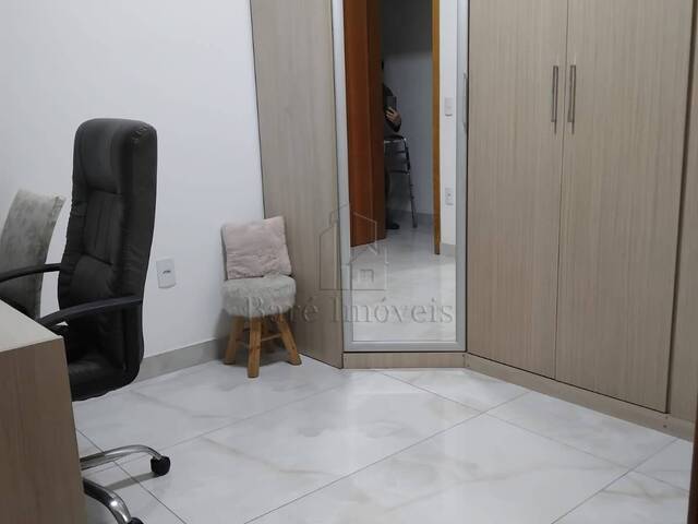 #1437804 - Casa Térrea para Venda em Santo André - SP - 3