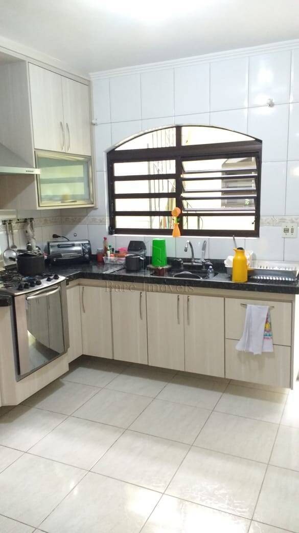 Sobrado, 3 quartos, 172 m² - Foto 2