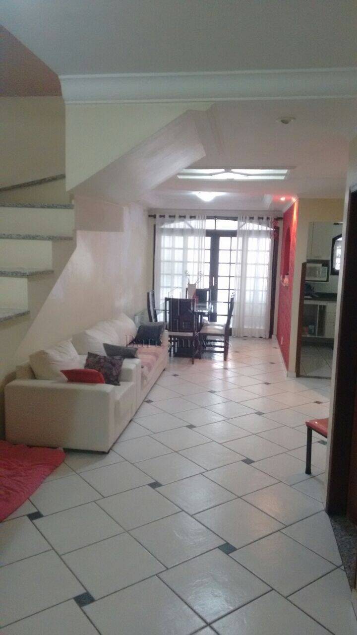 Sobrado, 4 quartos, 225 m² - Foto 1