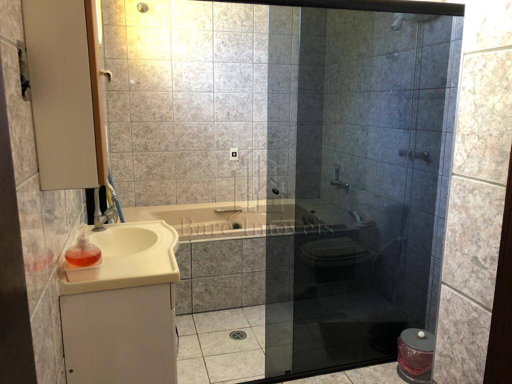 Casa, 3 quartos, 325 m² - Foto 9