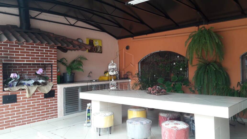 Sobrado, 4 quartos, 388 m² - Foto 2