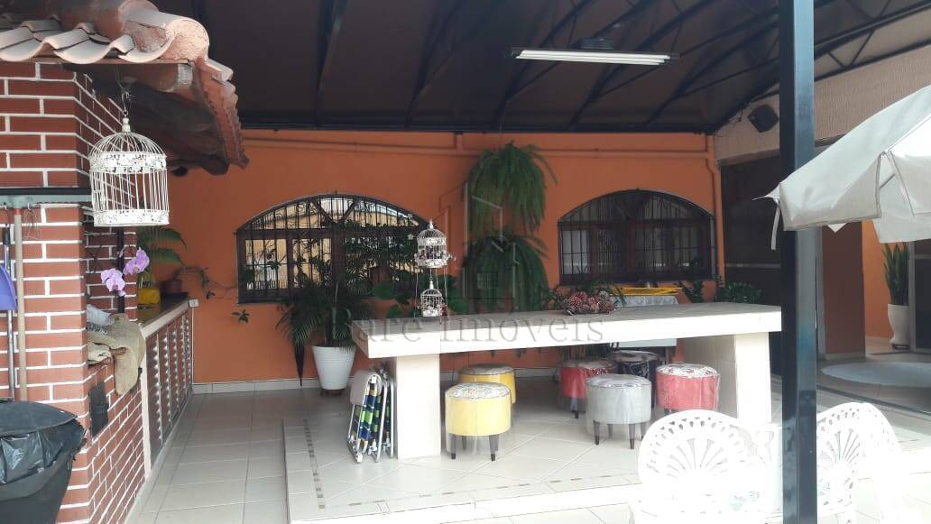 Sobrado, 4 quartos, 388 m² - Foto 4