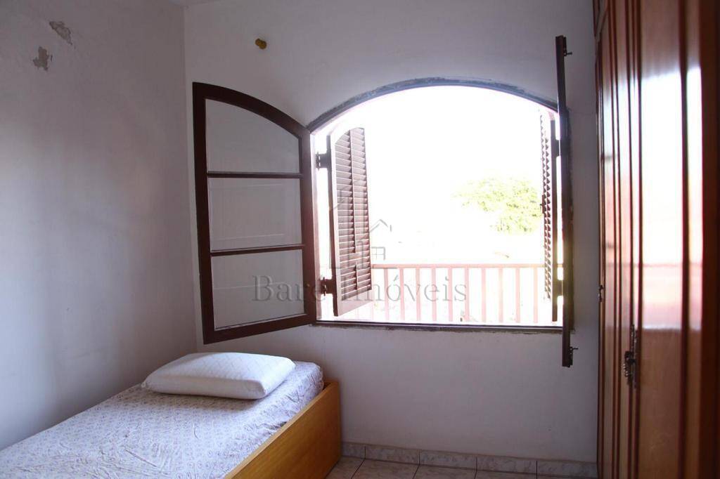 Casa, 4 quartos, 334 m² - Foto 14