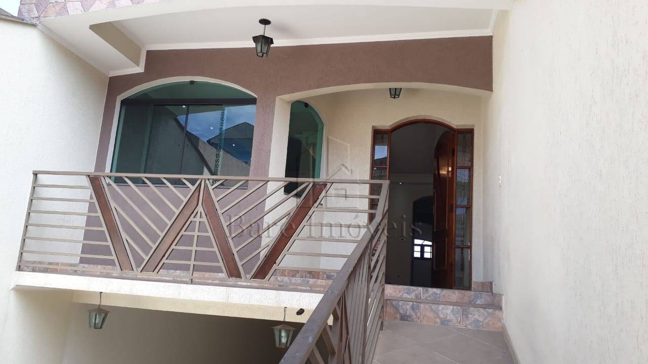 Sobrado, 3 quartos, 220 m² - Foto 1