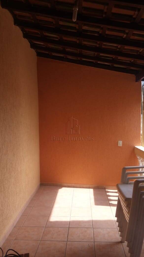 Sobrado, 3 quartos, 242 m² - Foto 2