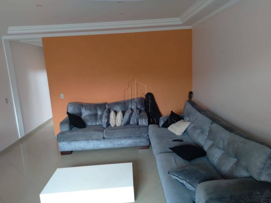 Sobrado, 3 quartos, 242 m² - Foto 1