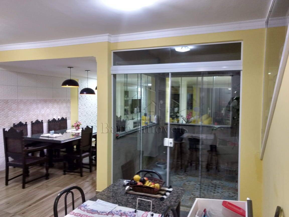Sobrado, 3 quartos, 222 m² - Foto 4
