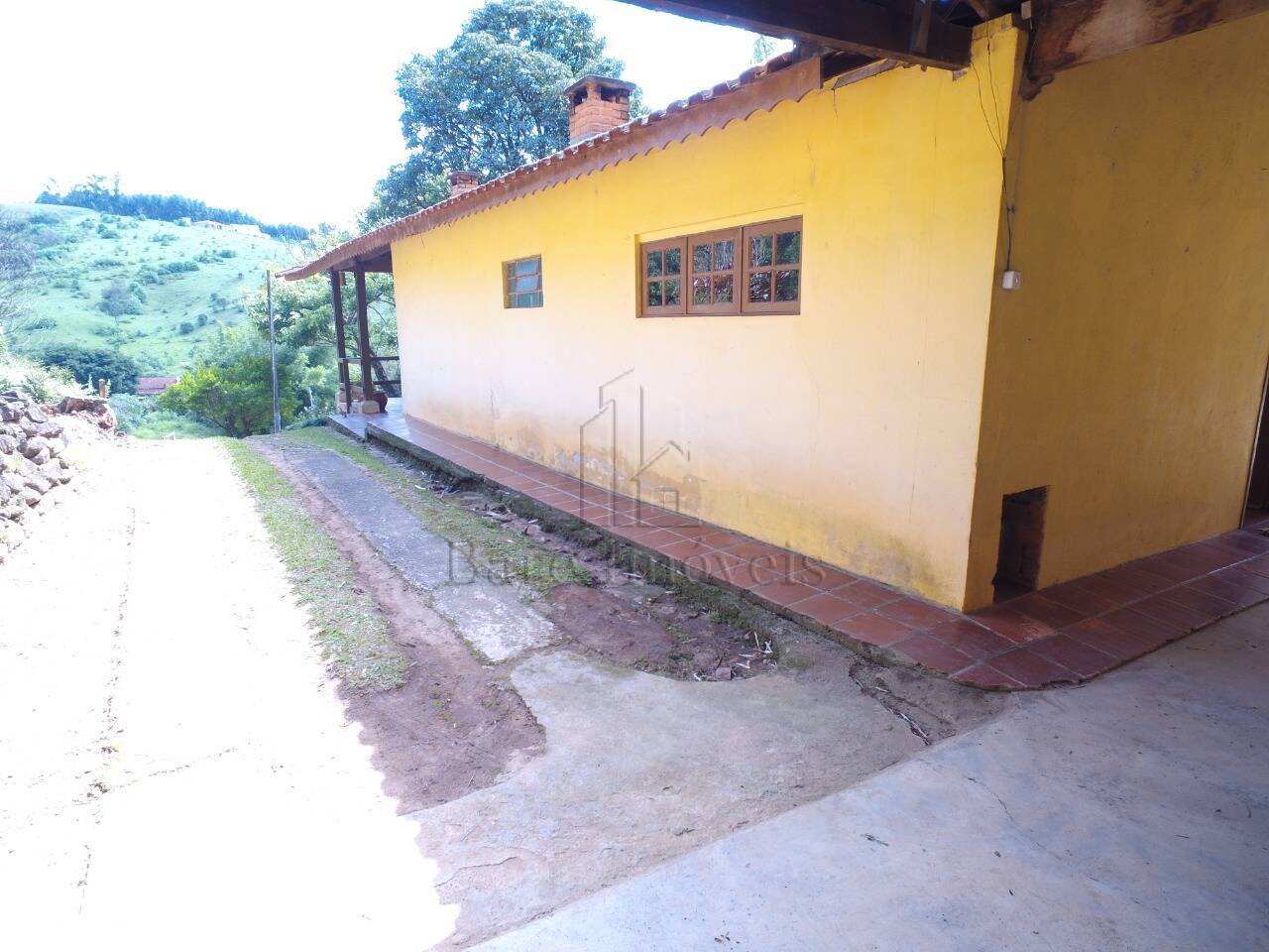 Chácara à venda com 3 quartos, 48000m² - Foto 11