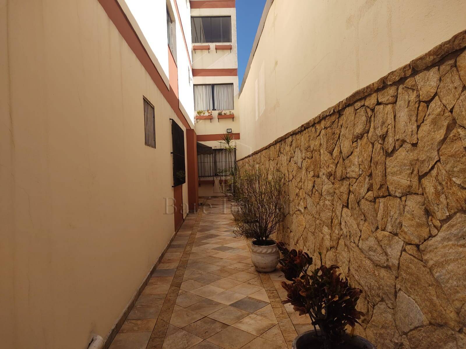 Apartamento à venda com 2 quartos, 71m² - Foto 6