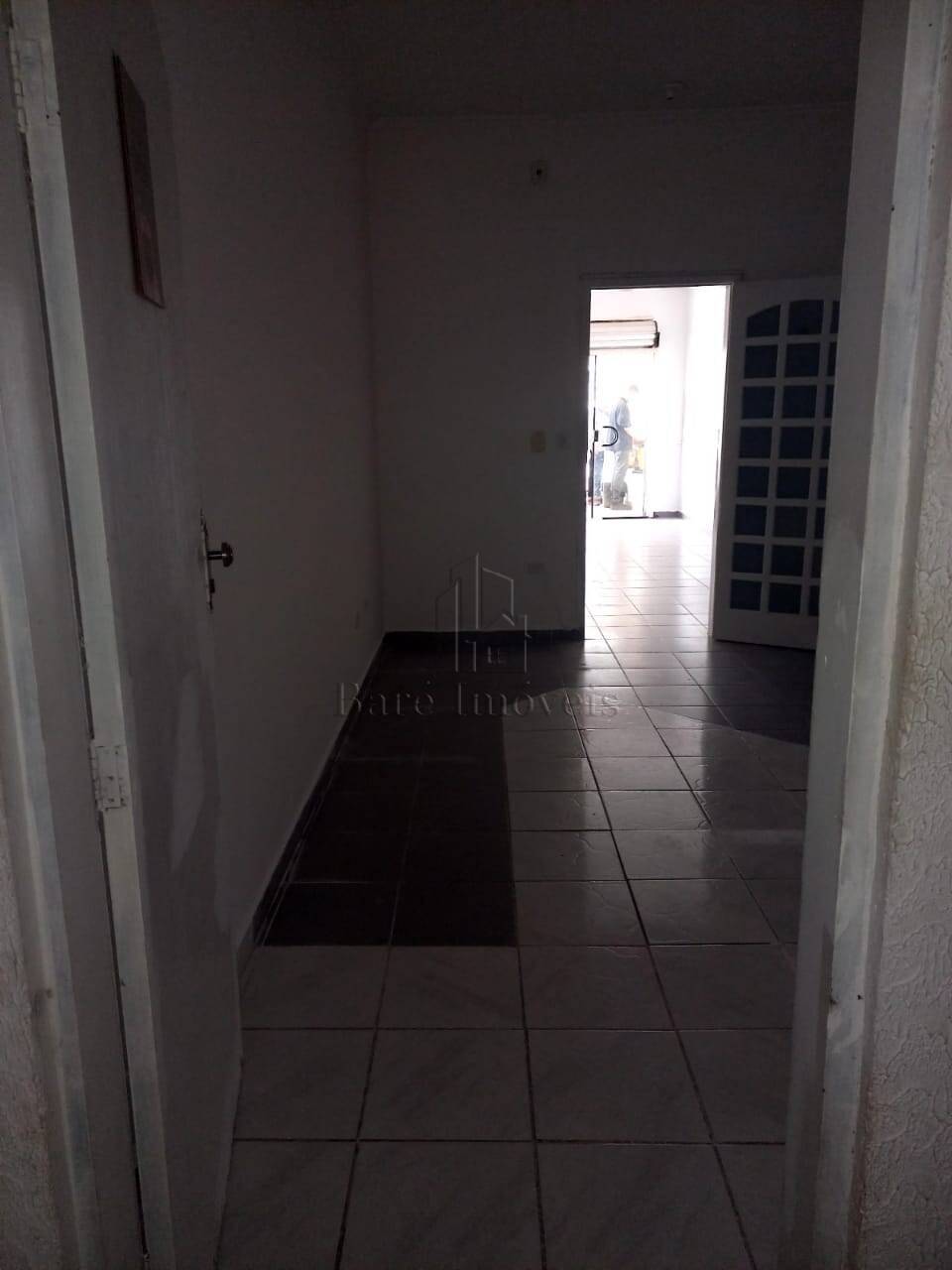 Casa à venda com 5 quartos, 348m² - Foto 4