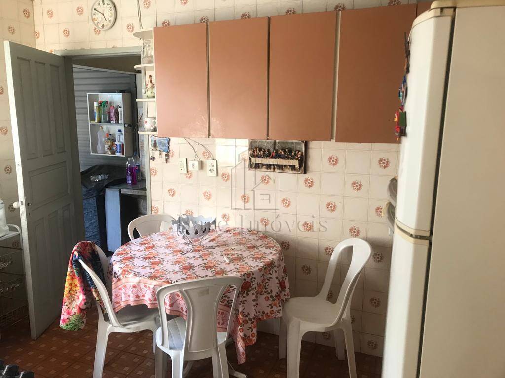 Casa, 1 quarto, 80 m² - Foto 2