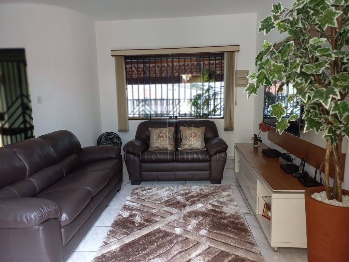 Casa, 3 quartos, 196 m² - Foto 6