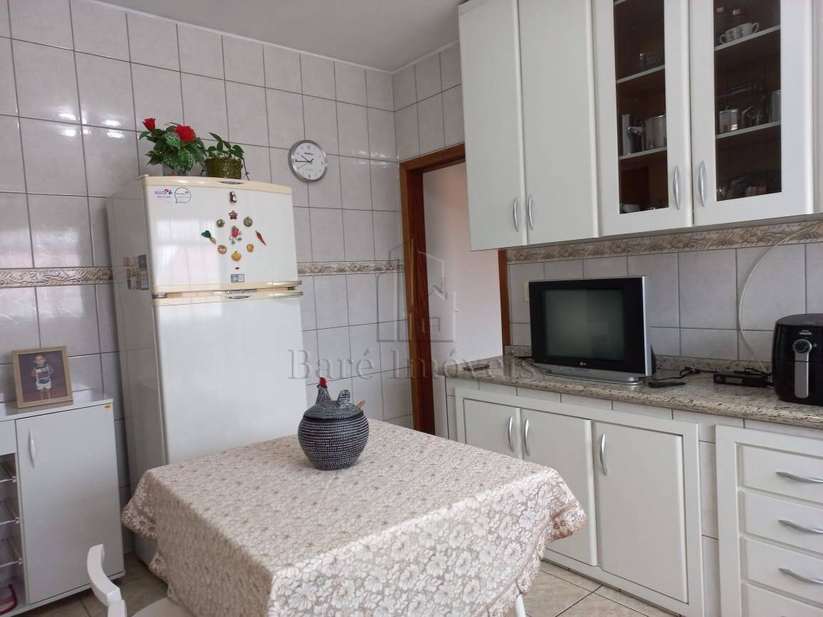 Casa, 3 quartos, 196 m² - Foto 13
