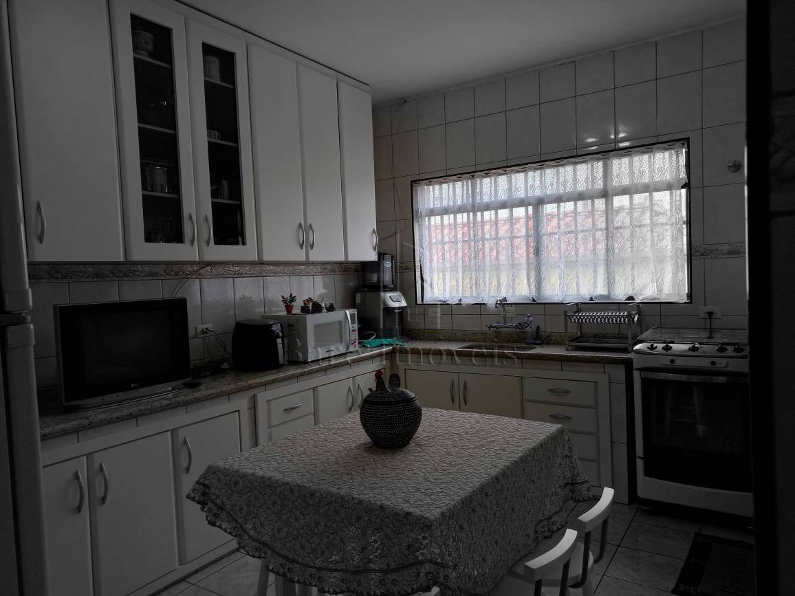 Casa, 3 quartos, 196 m² - Foto 18
