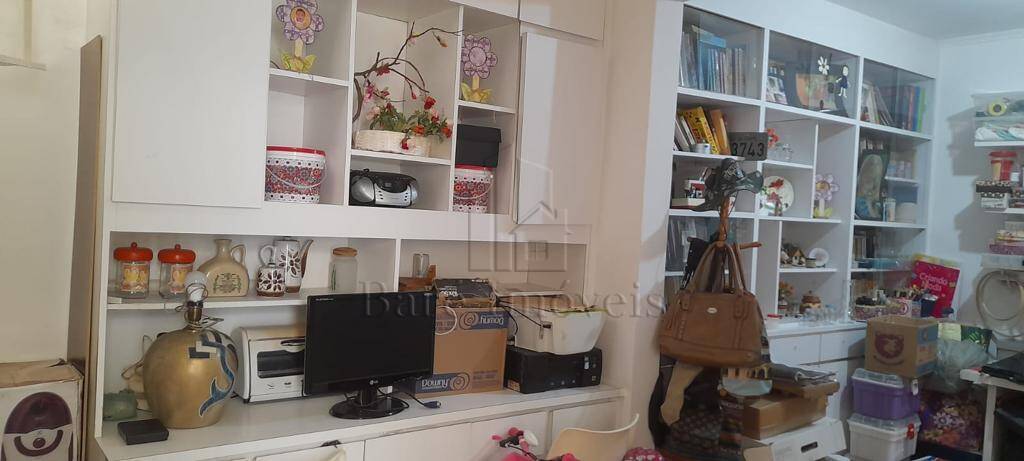 Casa, 3 quartos, 250 m² - Foto 12