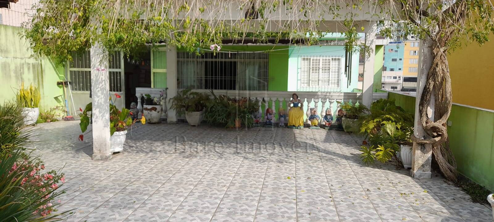 Casa, 2 quartos, 395 m² - Foto 1