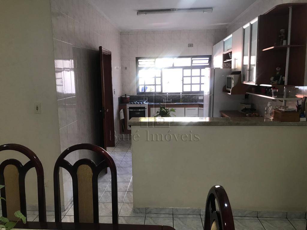 Sobrado, 3 quartos, 200 m² - Foto 14