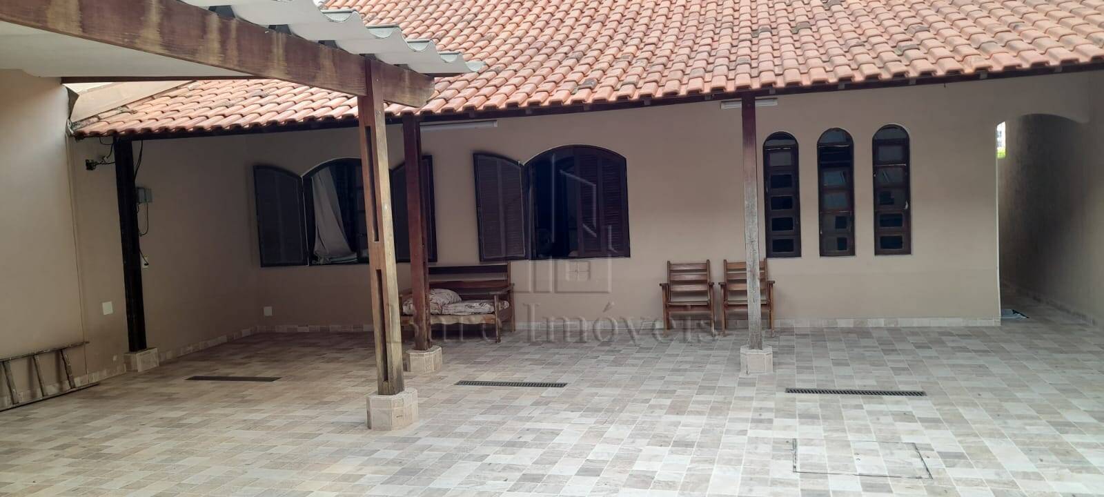 Casa, 4 quartos, 393 m² - Foto 1