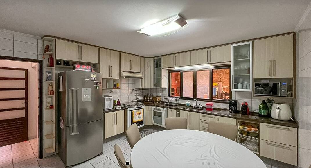 Sobrado, 4 quartos, 240 m² - Foto 4