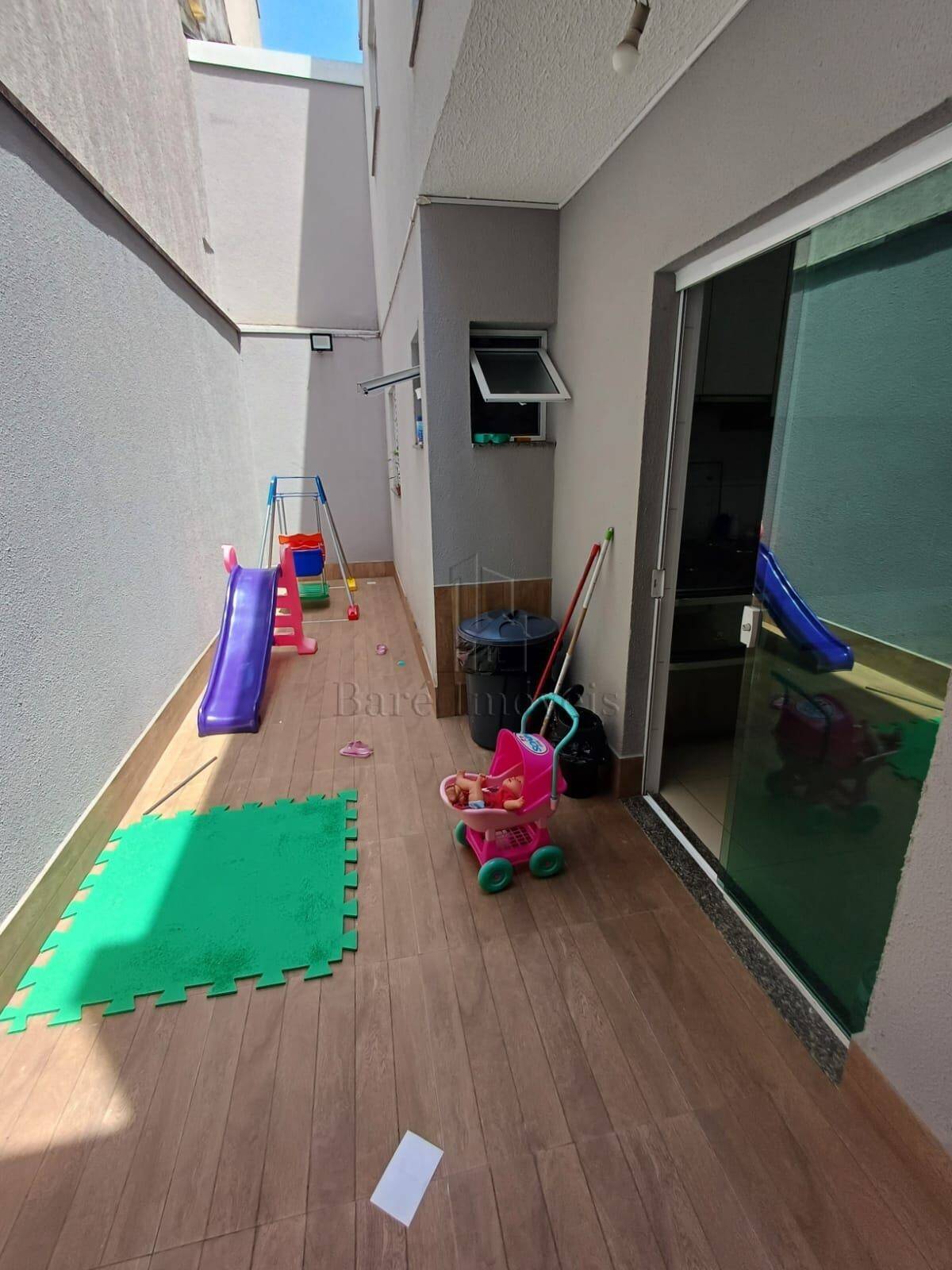 Apartamento, 3 quartos, 100 m² - Foto 1