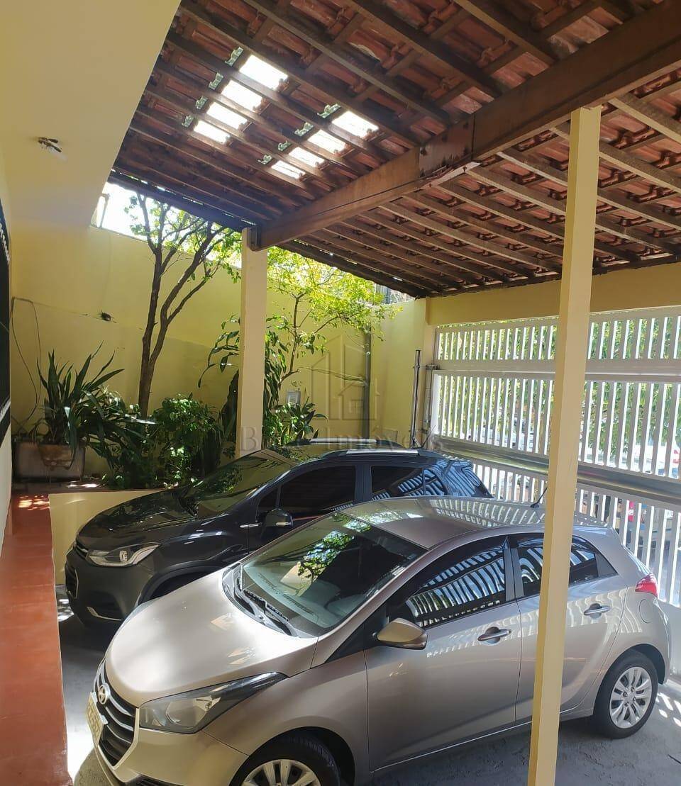 Sobrado à venda com 3 quartos, 292m² - Foto 11