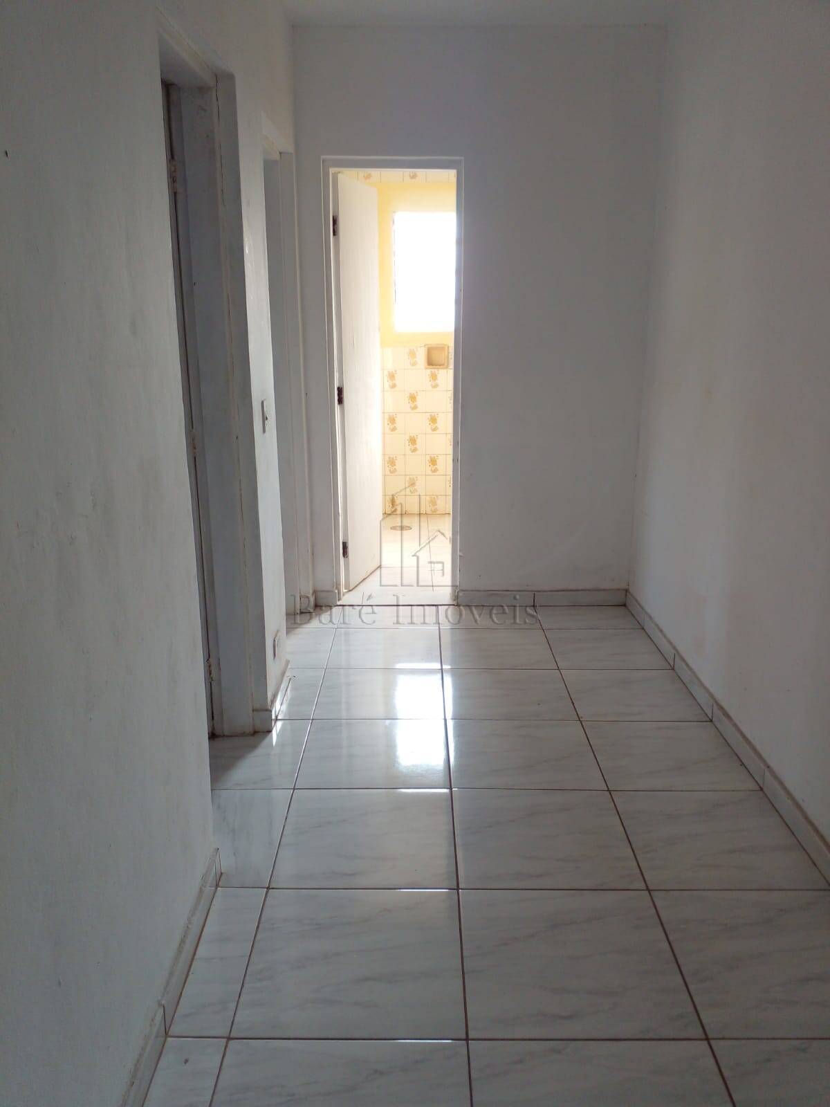 Apartamento para alugar com 2 quartos, 80m² - Foto 9
