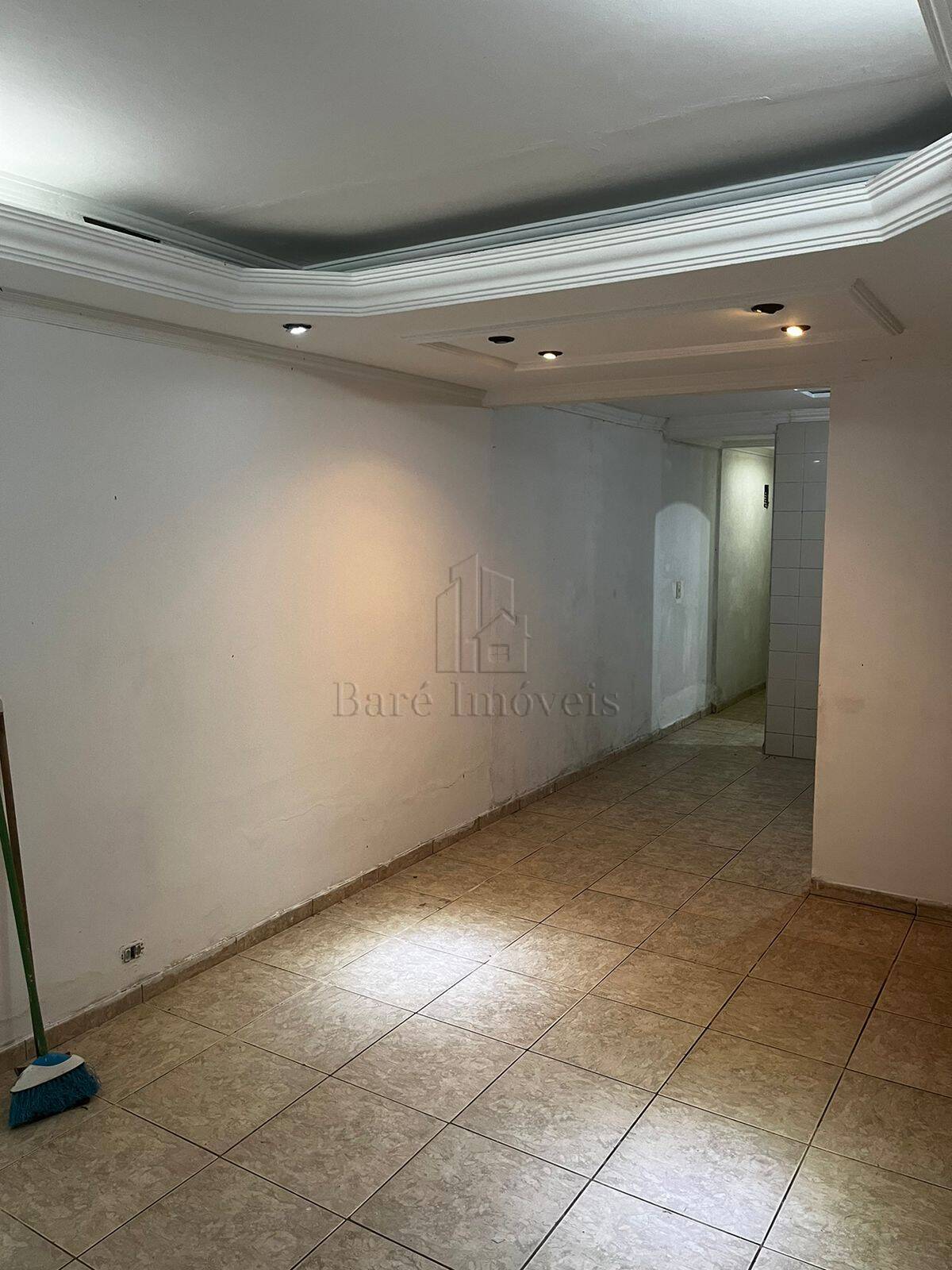 Casa, 4 quartos, 250 m² - Foto 1