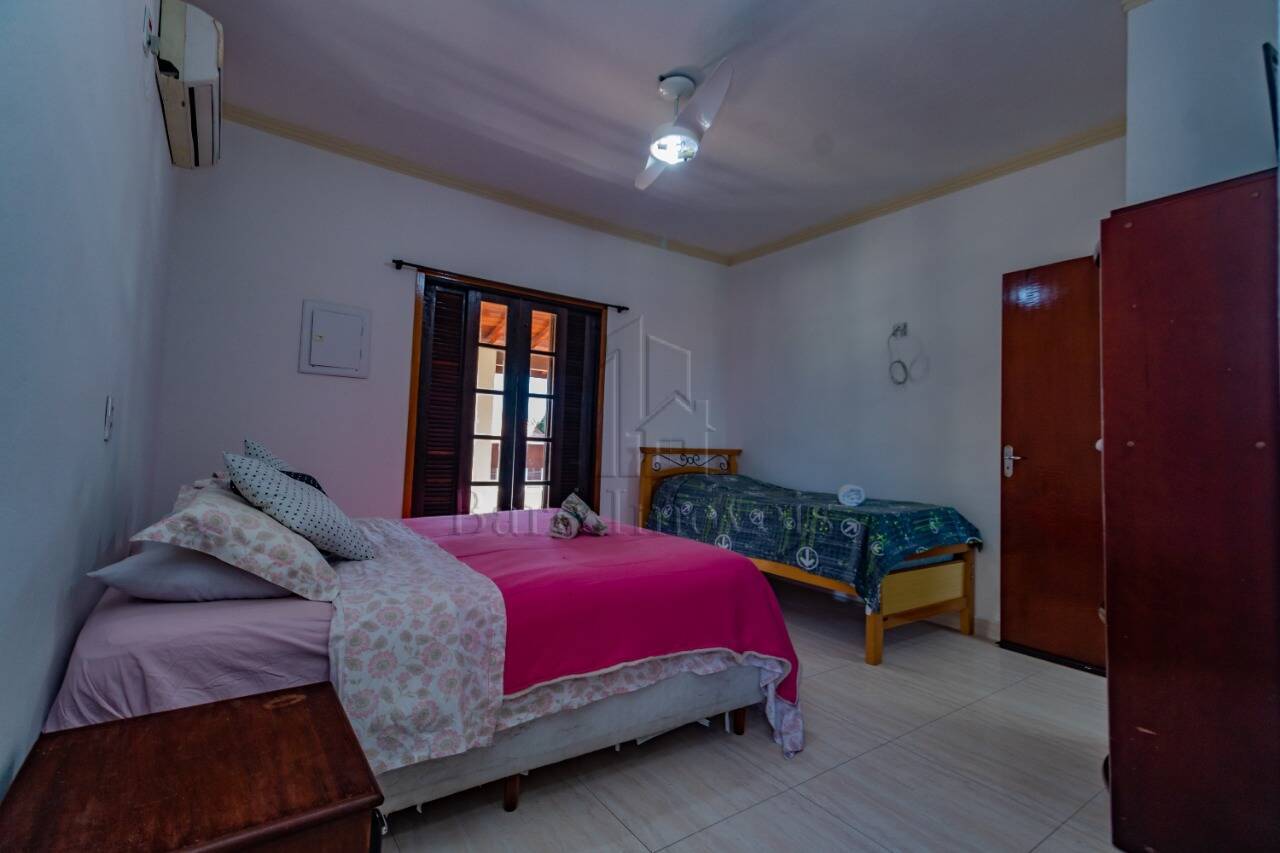 Casa, 5 quartos, 331 m² - Foto 5