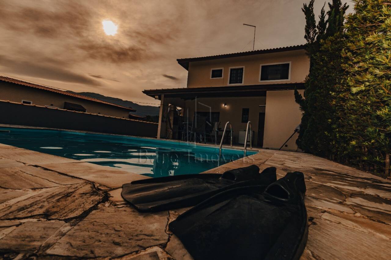 Casa, 5 quartos, 331 m² - Foto 25