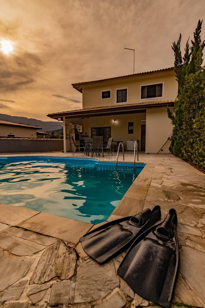 Casa, 5 quartos, 331 m² - Foto 26