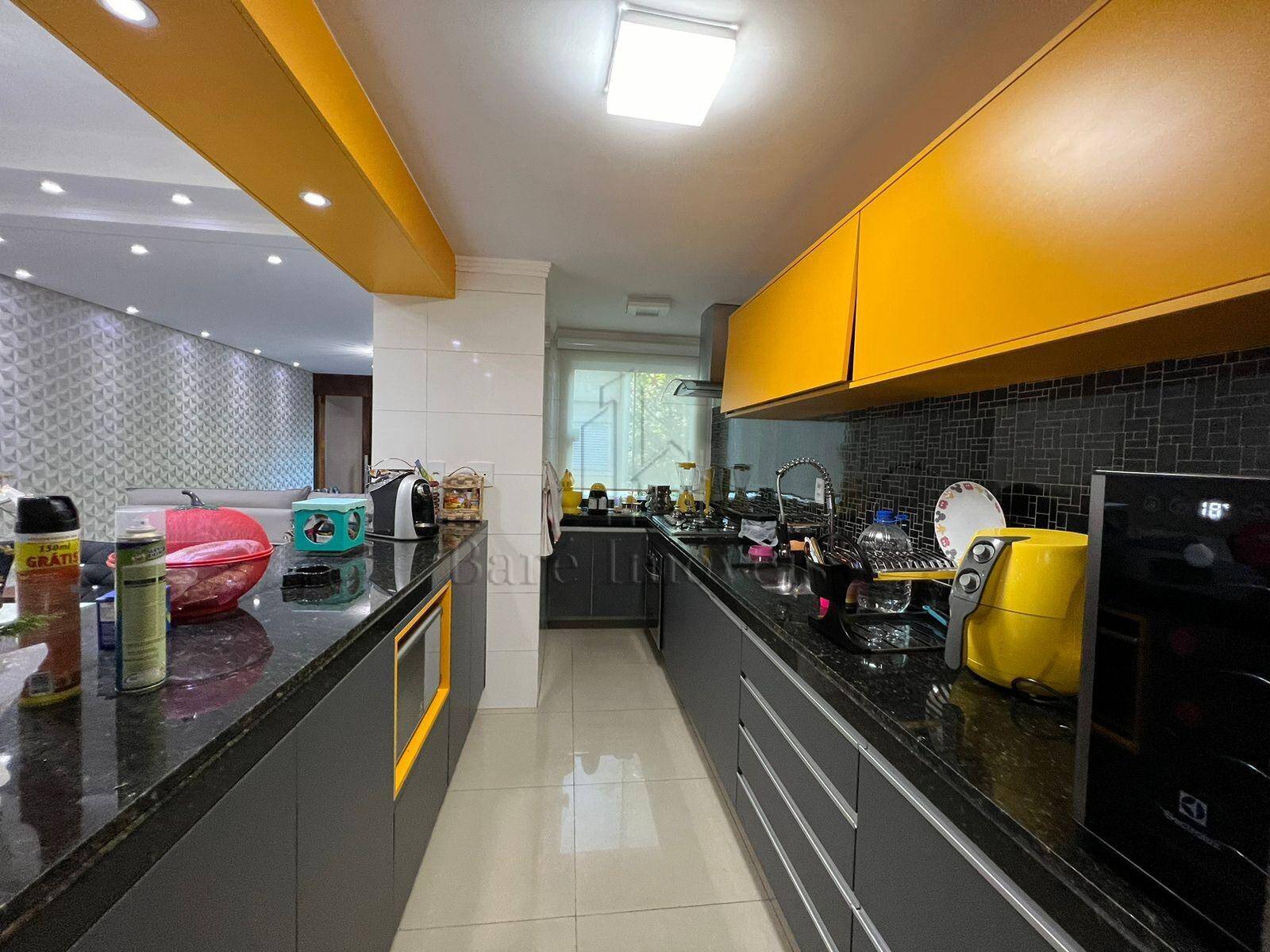 Apartamento, 3 quartos, 200 m² - Foto 2