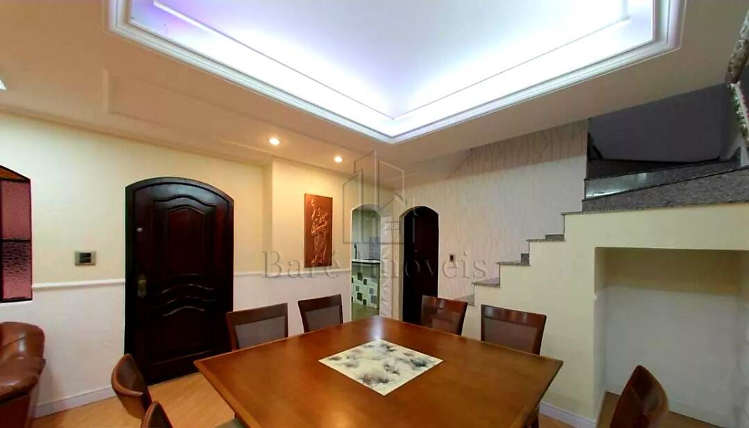Sobrado, 3 quartos, 238 m² - Foto 2