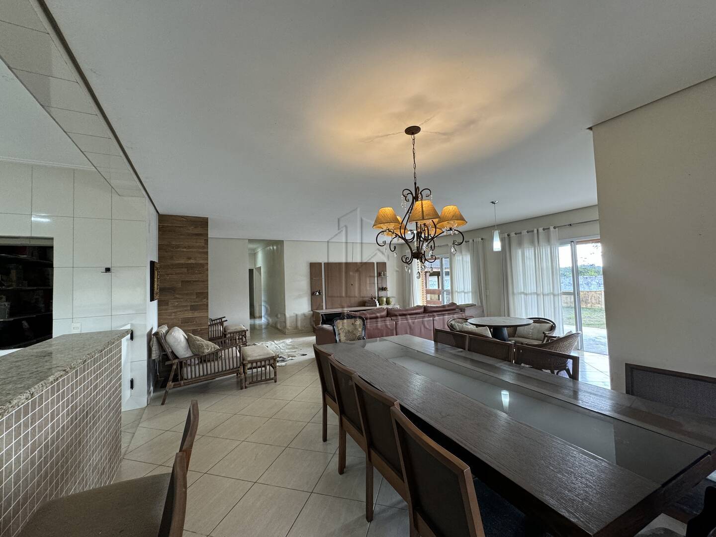 Chácara à venda com 3 quartos, 2400m² - Foto 7