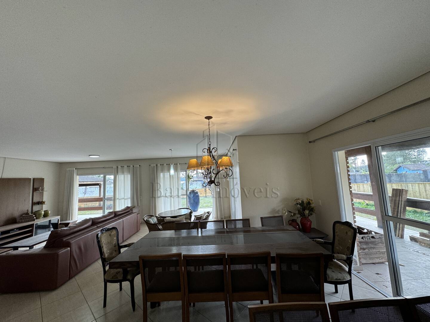Chácara à venda com 3 quartos, 2400m² - Foto 8