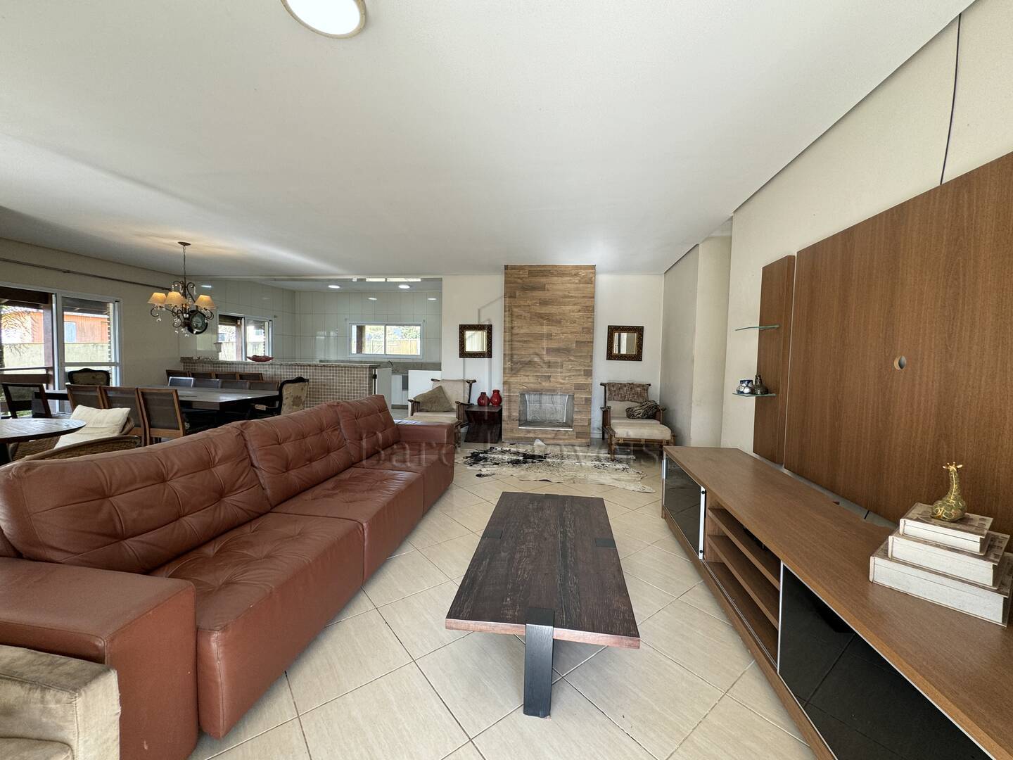 Chácara à venda com 3 quartos, 2400m² - Foto 16