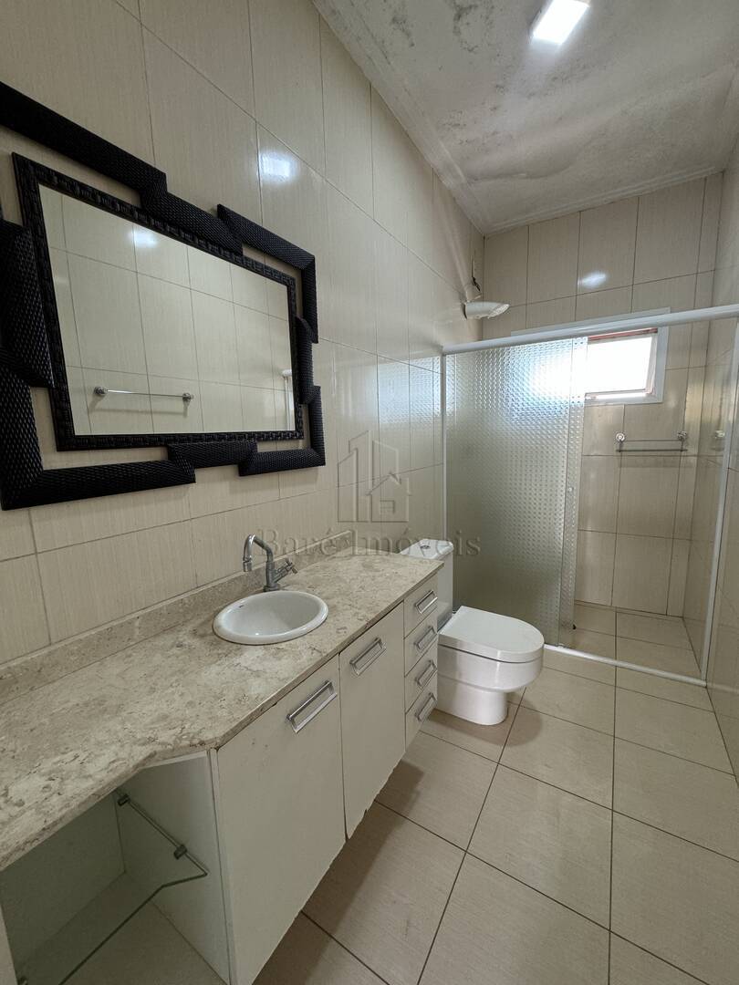 Chácara à venda com 3 quartos, 2400m² - Foto 20