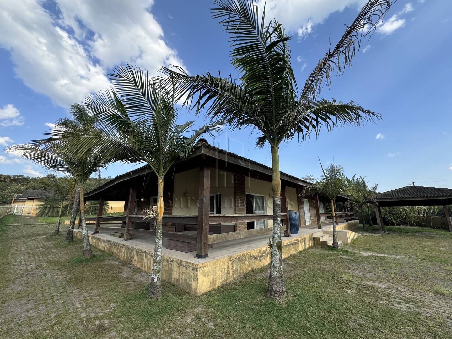 Chácara à venda com 3 quartos, 2400m² - Foto 26