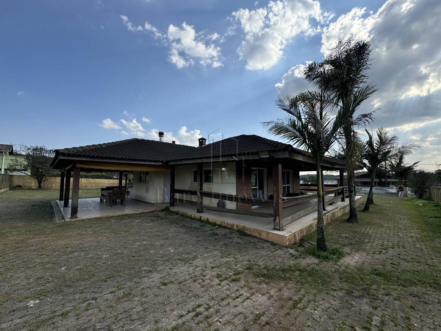 Chácara à venda com 3 quartos, 2400m² - Foto 27