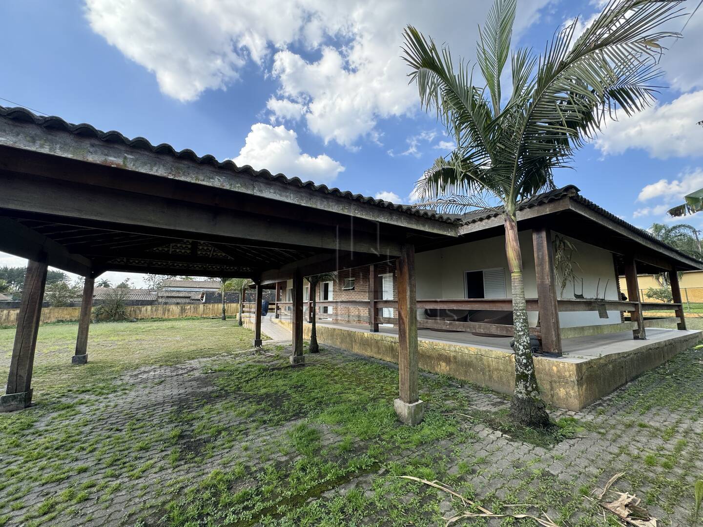 Chácara à venda com 3 quartos, 2400m² - Foto 30