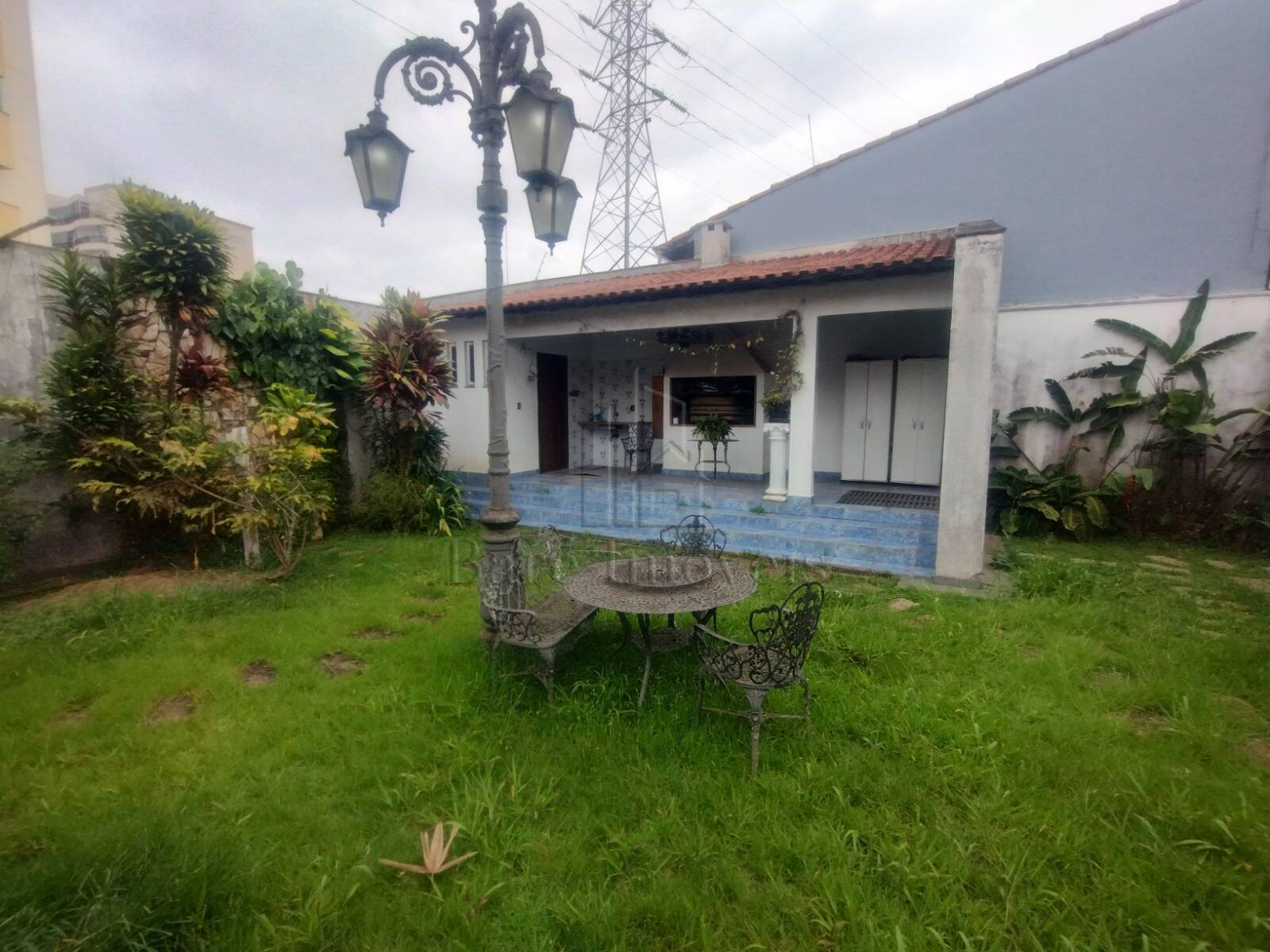 Casa, 4 quartos, 336 m² - Foto 1