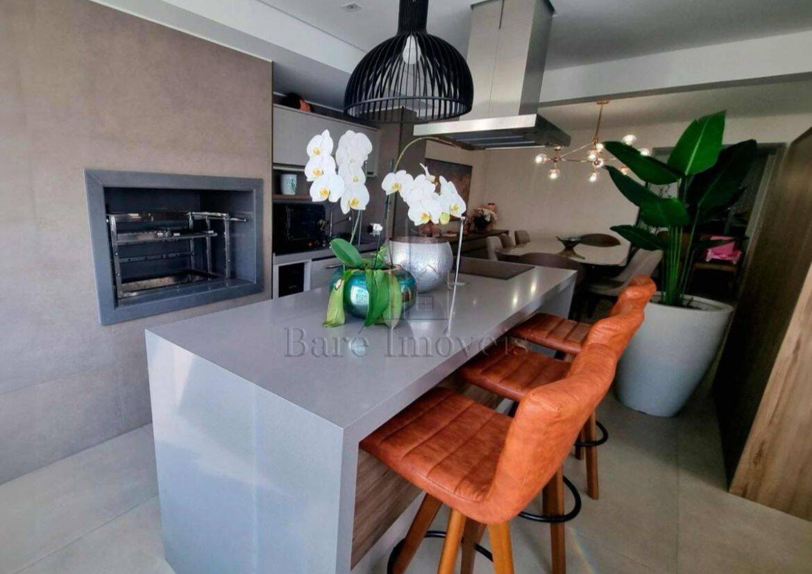 Apartamento, 3 quartos, 237 m² - Foto 3