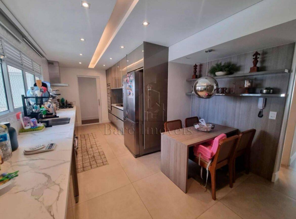 Apartamento, 3 quartos, 237 m² - Foto 6