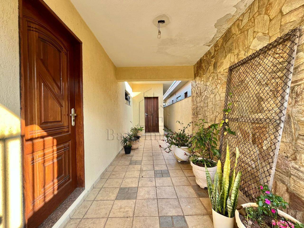 Casa, 4 quartos, 280 m² - Foto 4