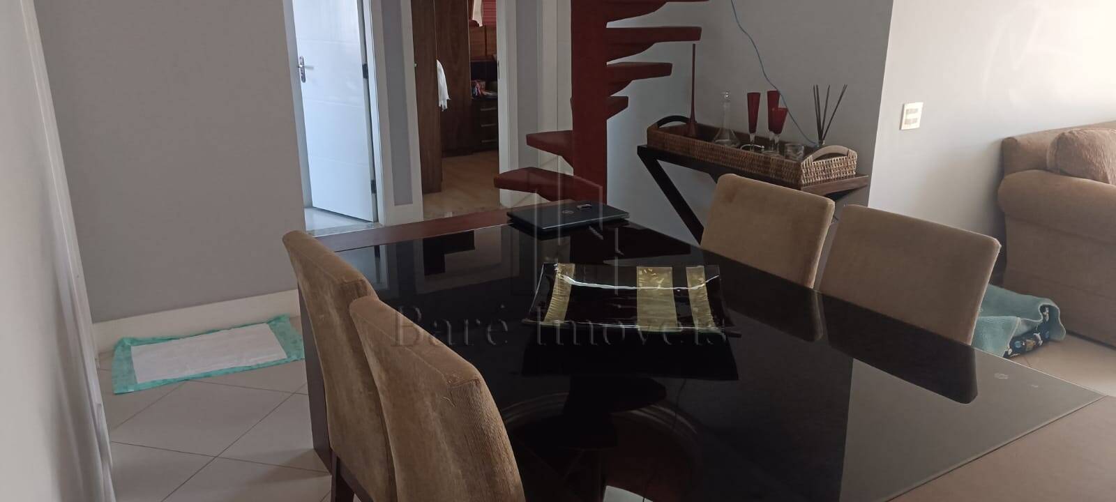 Cobertura, 3 quartos, 232 m² - Foto 2