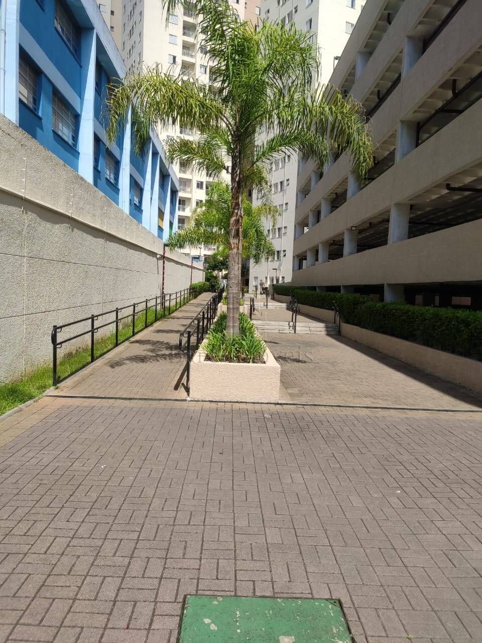 Apartamento à venda com 2 quartos, 50m² - Foto 34