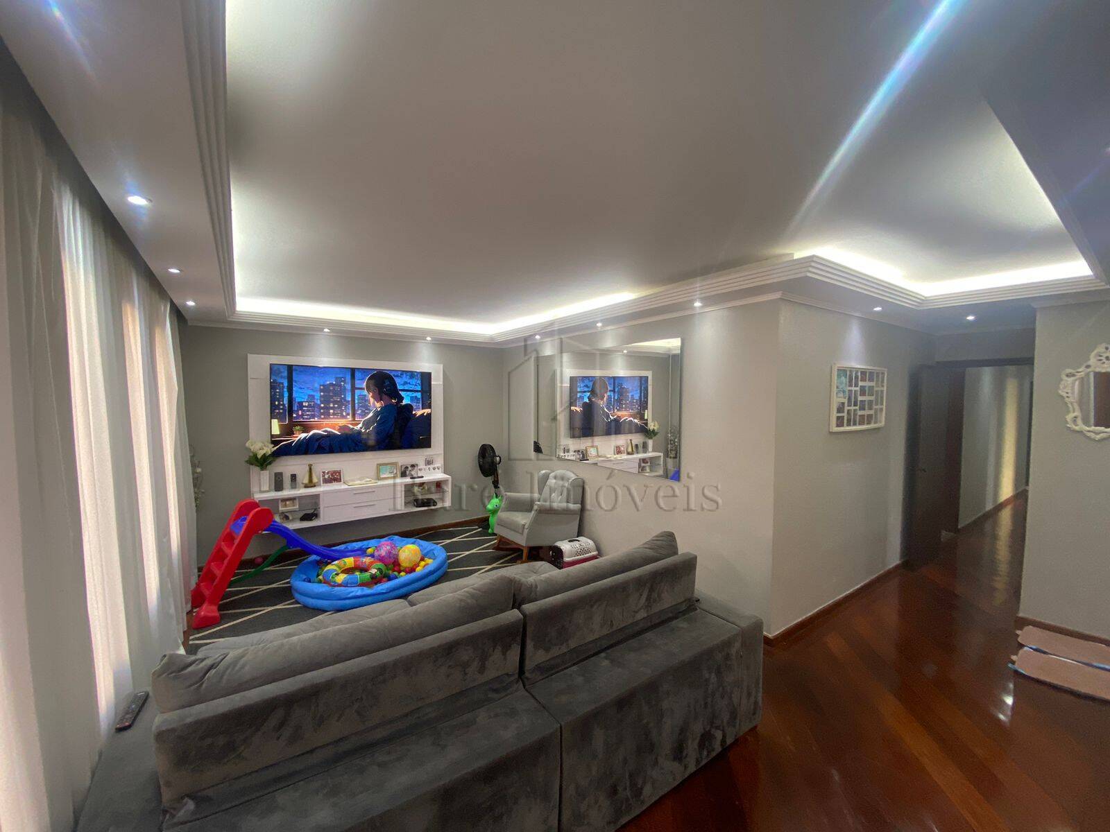 Casa, 5 quartos, 360 m² - Foto 1